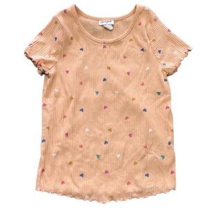 🩷 3/$20 Cat and Jack dainty heart shirt, size medium for little girls